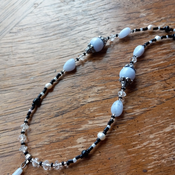 Handmade Blue Lace Agate Crystal Beaded Necklace!!!!! - Picture 7 of 8